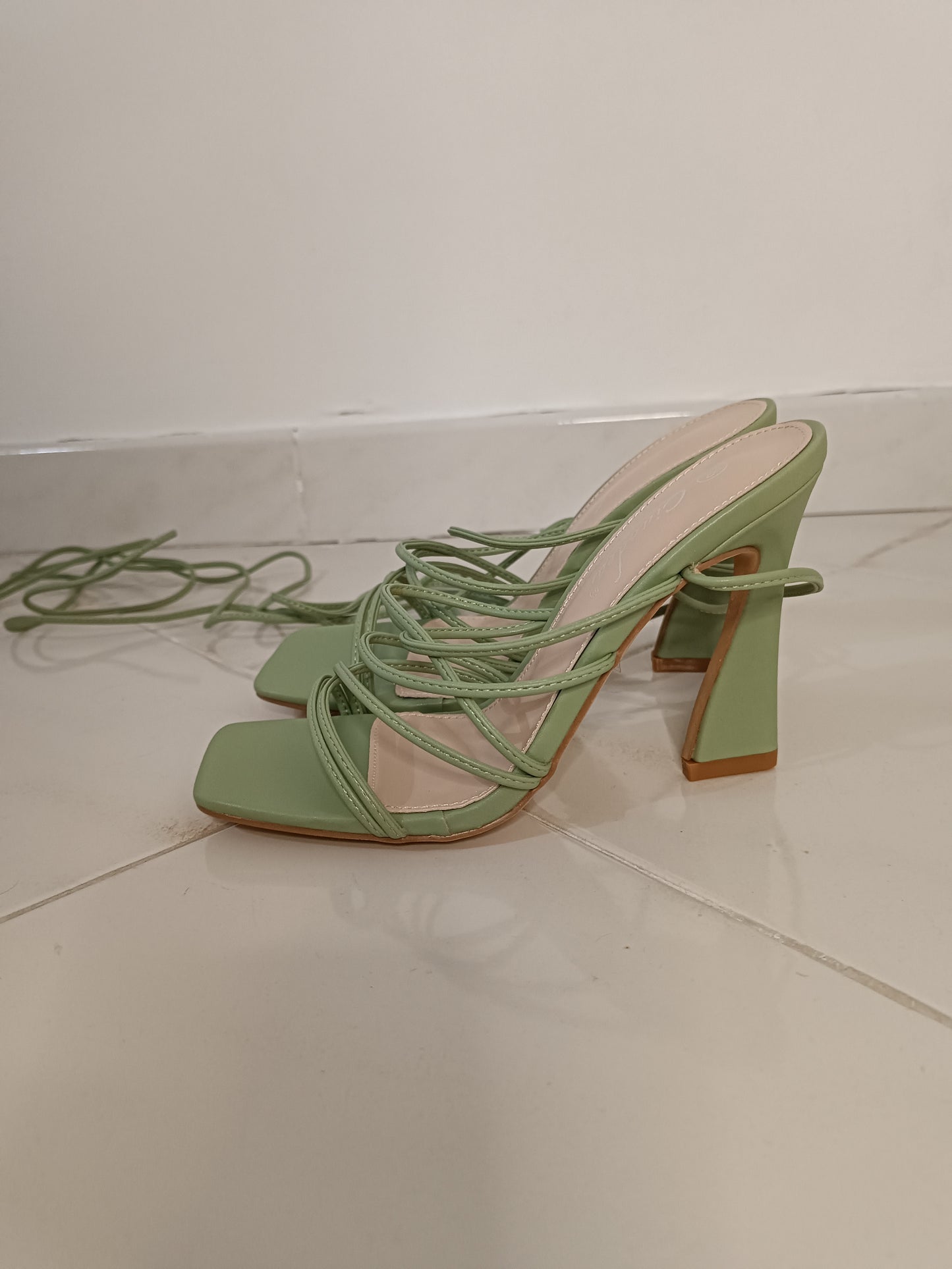 Sandali Green