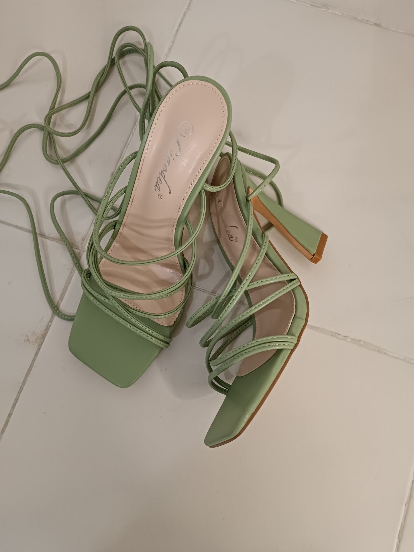 Sandali Green
