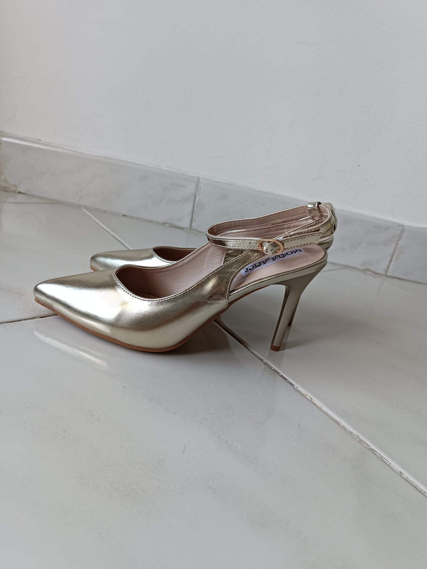 Gold slingback