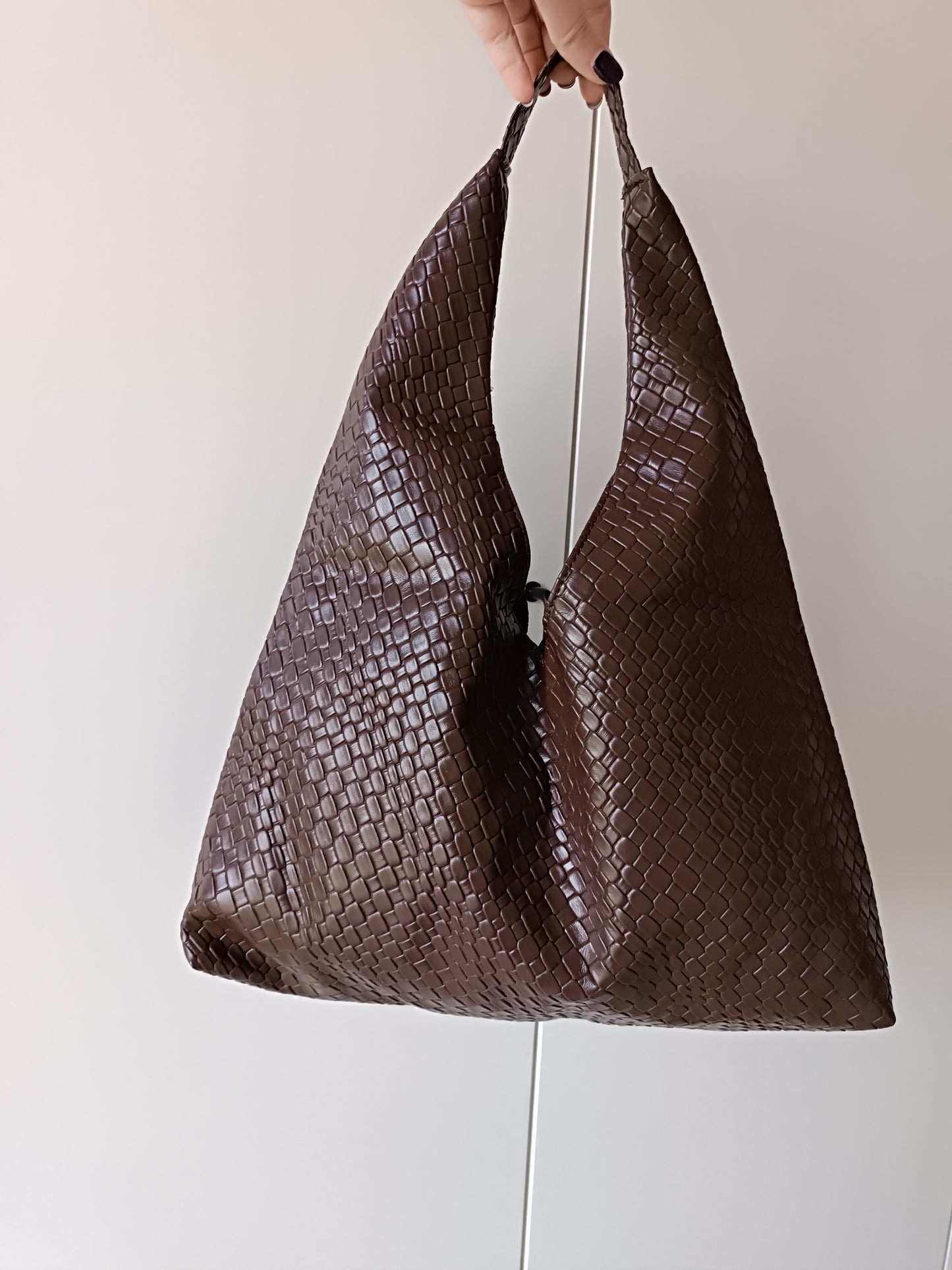 Big shoulder bag