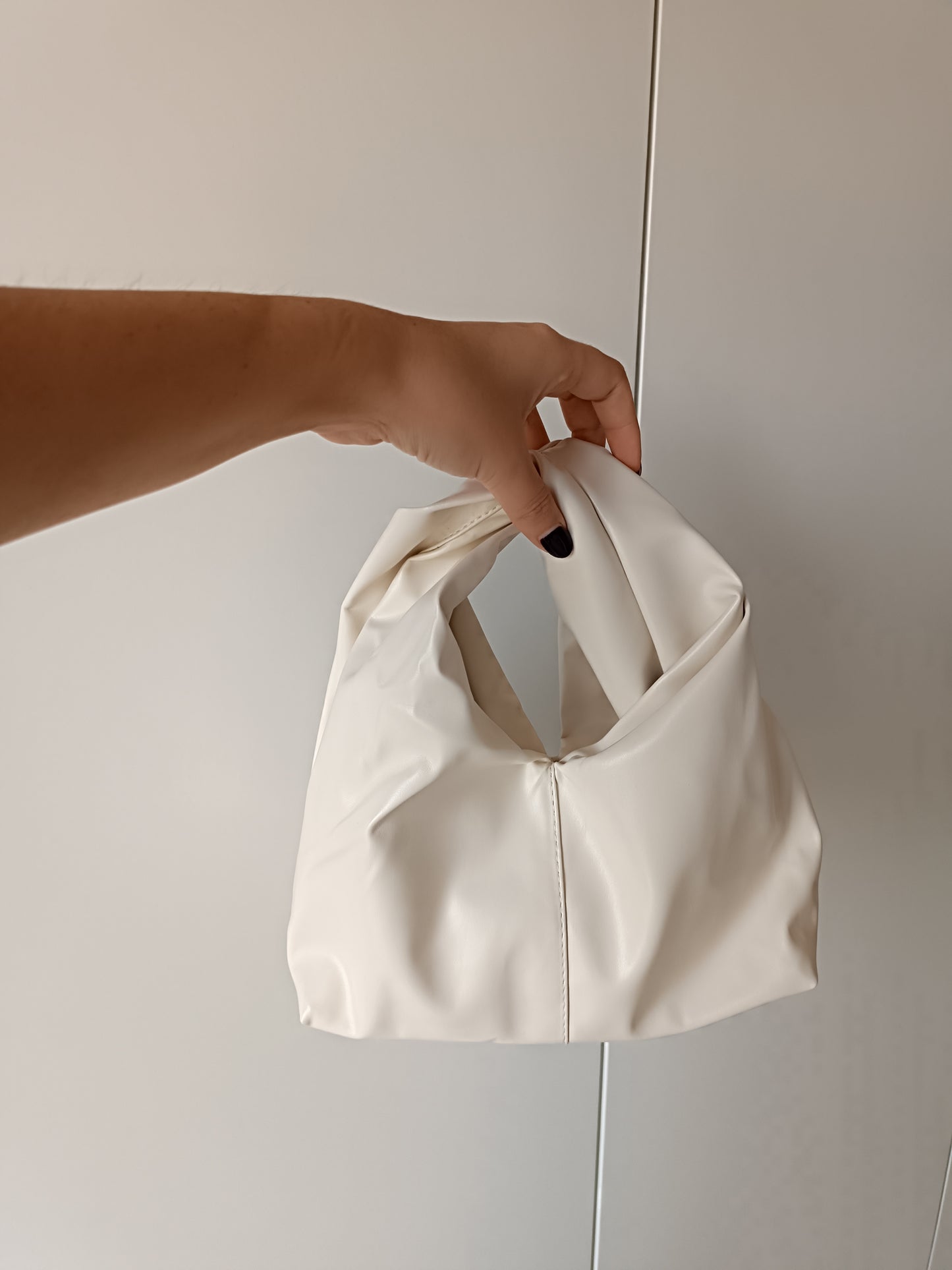 Pouch bag