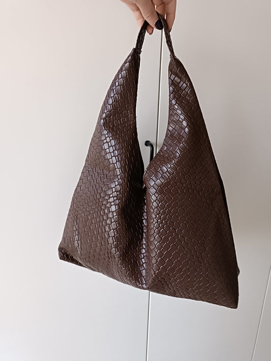 Big shoulder bag